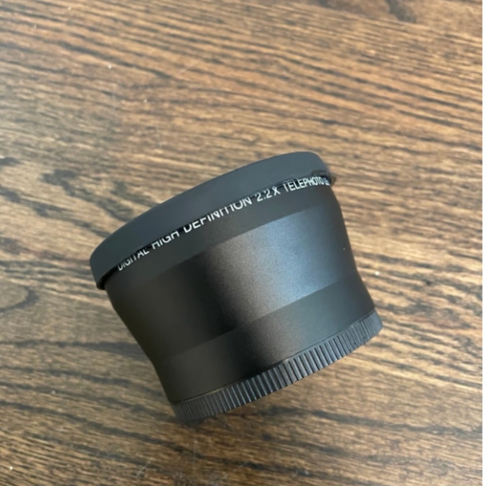 2.2X Professional Telephoto Lens High Definition
